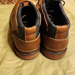 Izod | Shoes | Izod Mens Tan And Black Chukka Boots | Poshmark display picture 1